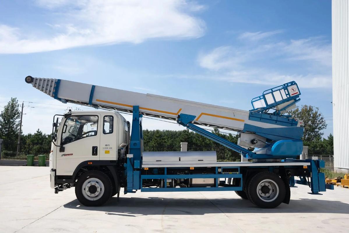 徐闻云梯上料车租赁费用