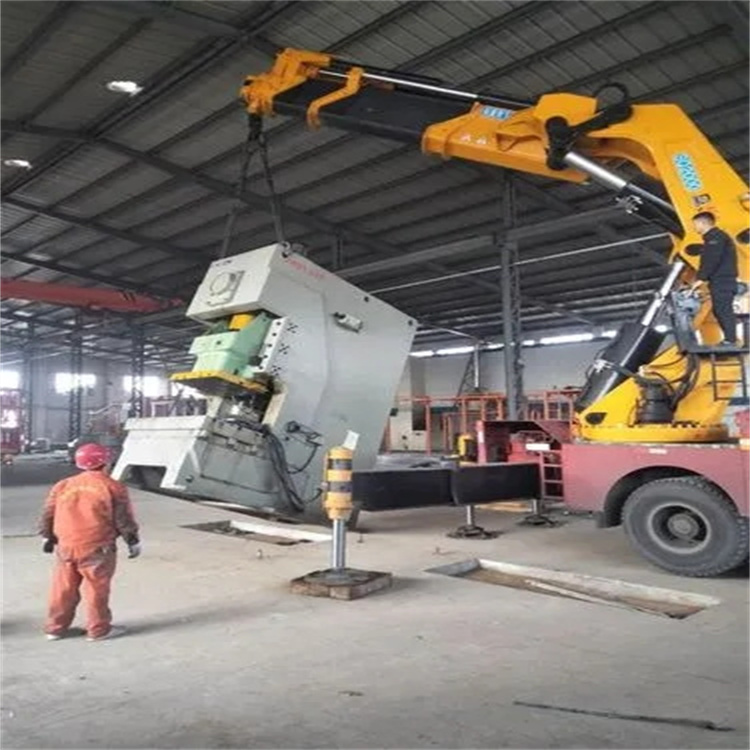 徐闻80吨折臂吊车出租附近电话