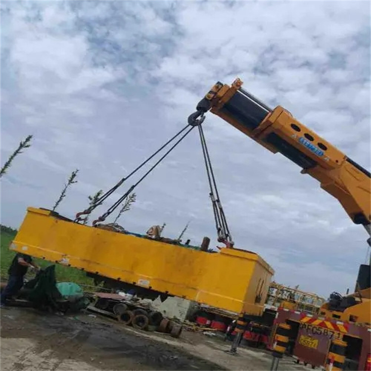 徐闻随车吊吊集装箱怎么吊