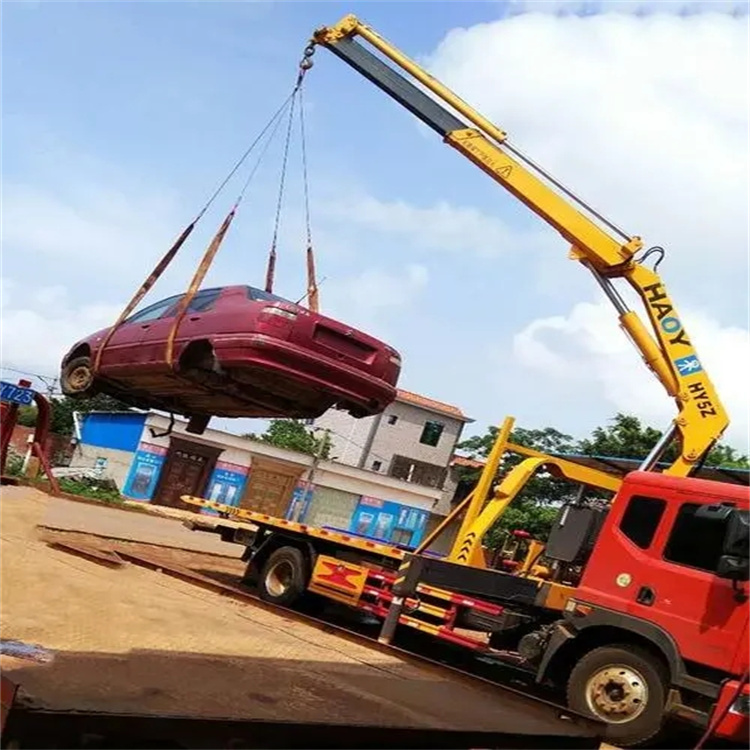 徐闻吊车吊汽车的正确方法